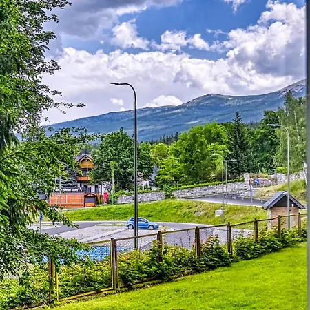 شقة Na Turystycznej 10 - 5d *